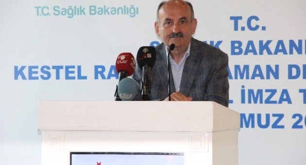 Bakan Müezzinoğlu: "birileri Bizi Engellemeye Çalışıyor"