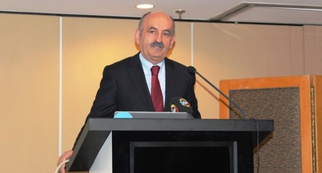 Bakan Müezzinoğlu: “bu Millete Kır Tavuğu Muamelesi Yaptılar”