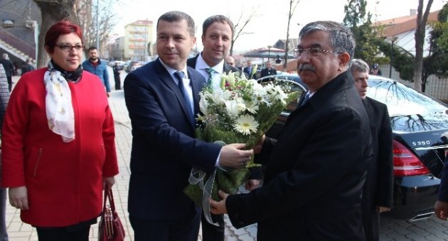 Bakan Yılmaz’dan ’çözüm Süreci’ Açıklaması