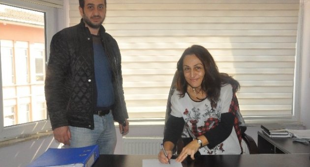 Balabancık Mahallesi Sentetik Yüzeyli Çim Halı Saha Protokolü İmzalandı