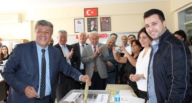 Balbay: “her Oy Bir Çividir, Kullanılmayan Oy Demokrasinin Çivisini Çıkarır”