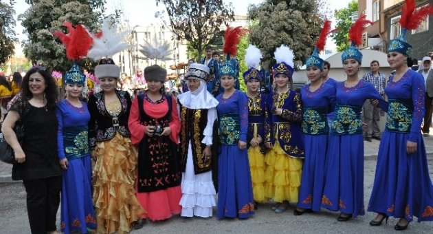 Balıkesir Yörük Türkmen Şöleni Başladı