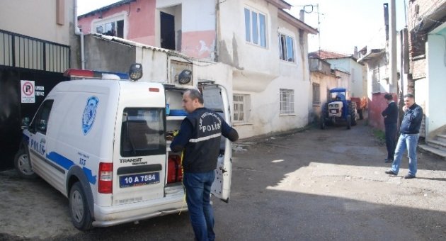 Balıkesir’de Bir Kişi Evinde Ölü Bulundu