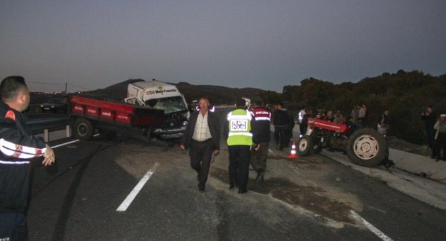 Balıkesir’de Trafik Kazası: 1 Ölü, 2 Yaralı