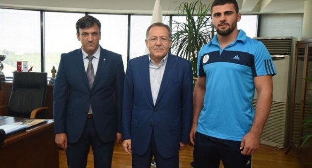 Balıkesirli Güreşçi Dünya Şampiyonası’nda