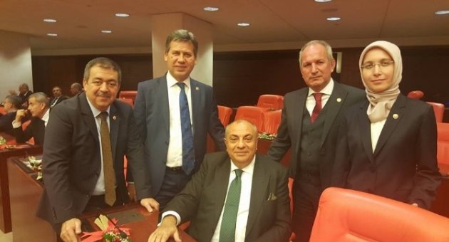 Balıkesirli Vekiller, Türkeş’i Balıkesir’e Davet Etti
