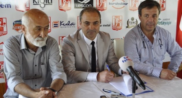 Balıkesirspor, Erkan Sözeri İle Anlaştı
