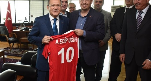 Balıkesirspor’dan Uğur’a Ziyaret