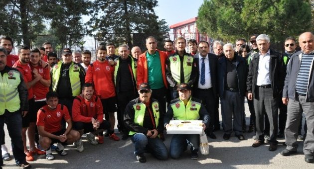 Balkes’e Baklavalı Ziyaret