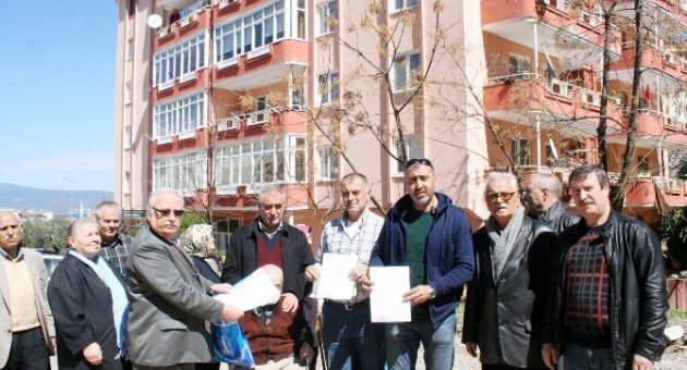 Balkonları Pvc İle Kapatılan Siteye Mühür