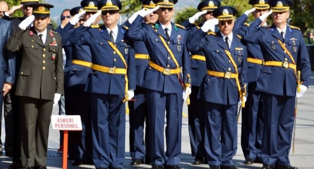 Bandırma’da Zafer Bayramı Kutlaması