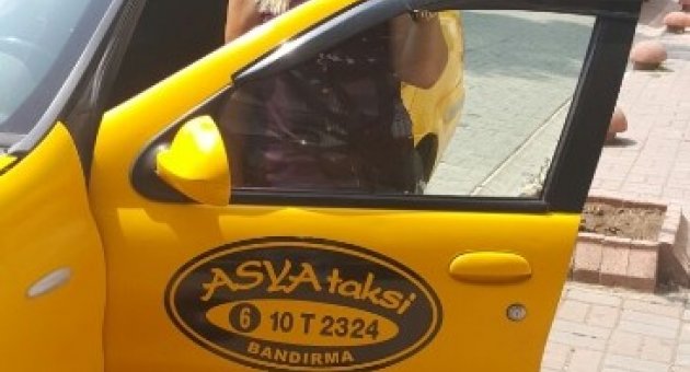 Bandırma’nın Tek Kadın Taksicisi