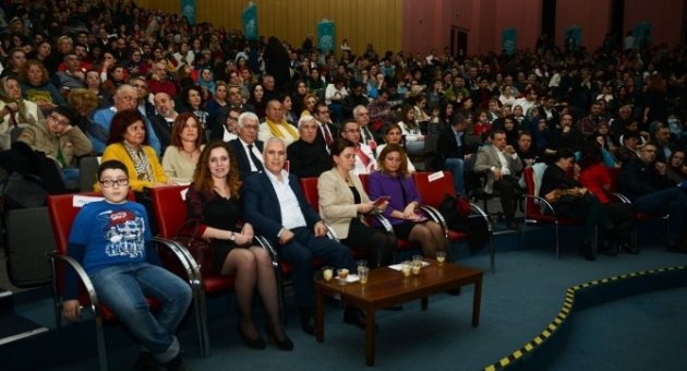 ‘barışın Öyküsü’ Nilüfer’de Sahnelendi