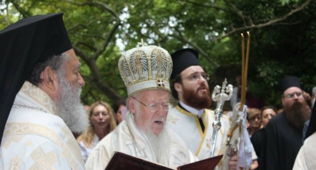 Bartholomeos, Erdek’te Ayin Yönetti
