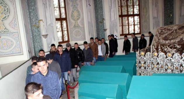 Başarılı Askerler, Bursa Gezisi İle Ödüllendirildi