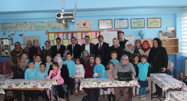Başarılı Öğrencilere Ödül