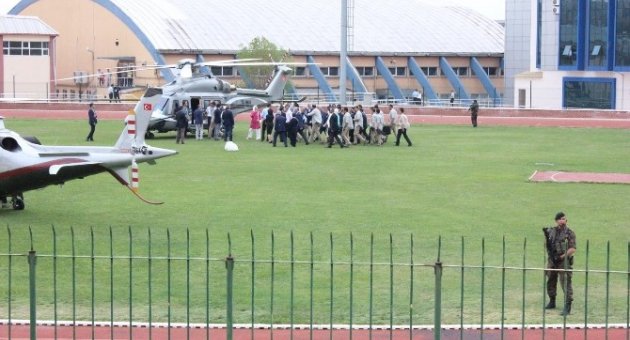 Başbakan Davutoğlu Havayoluyla Edirne’den Ayrıldı