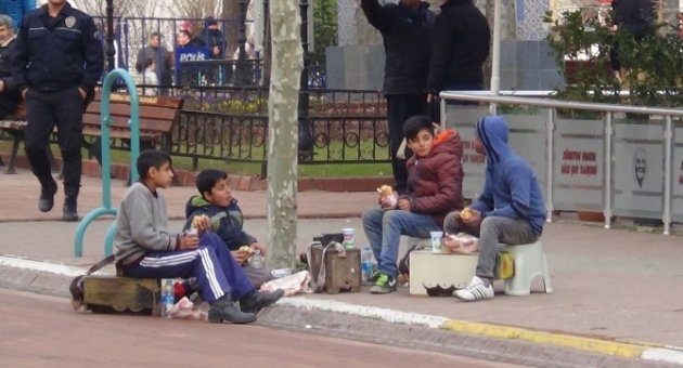 Başbakan’ın Tekirdağ Programı Boyacı Çocuklara Yaradı