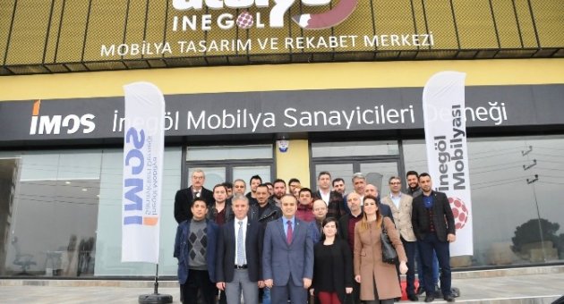Başkan Aktaş Mobilya Tasarım Merkezini Gezdi