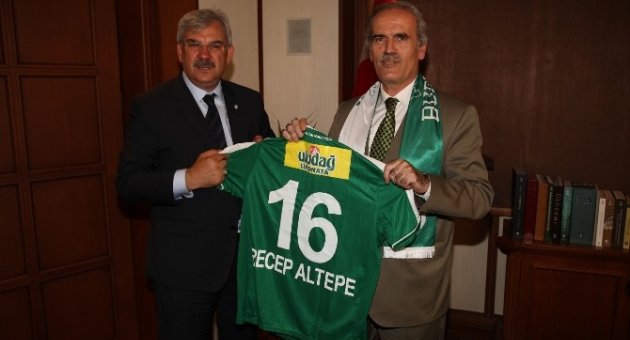 Başkan Altepe’den Bin Forma İle Destek