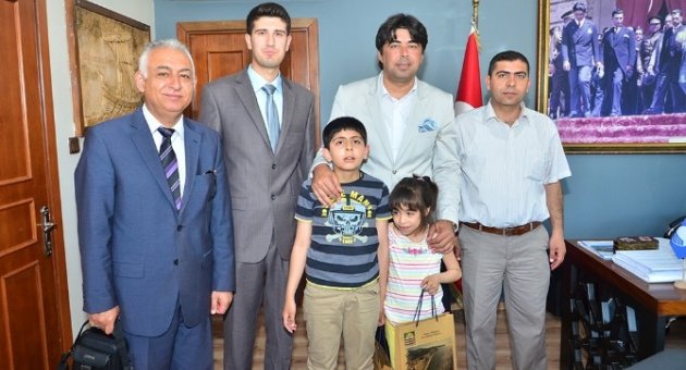 Başkan Demirağ’a Özel Çocuklardan Davet