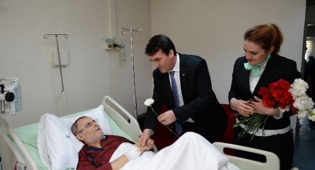 Başkan Dündar’dan Anlamlı Ziyaret