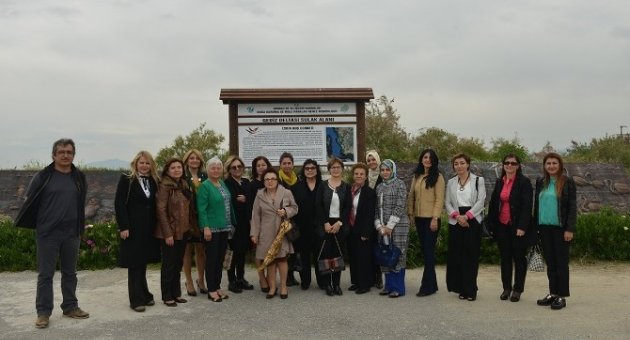 Başkan Eşleri Çiğli’de Buluştu