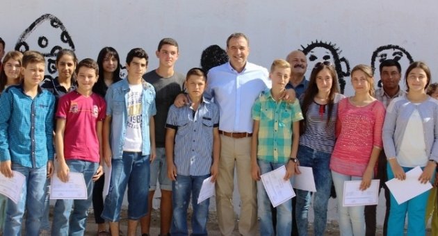 Başkan Gençer, Öğrencileri Ödüllendirdi