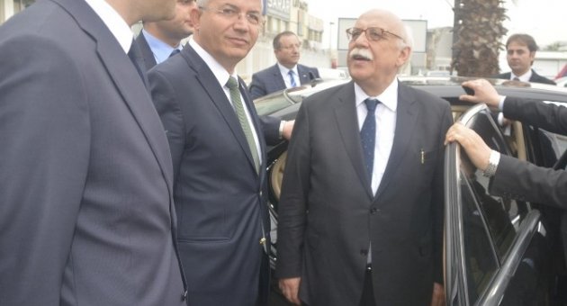Başkan Görmez, Öğrencilerin Davetini Kırmadı