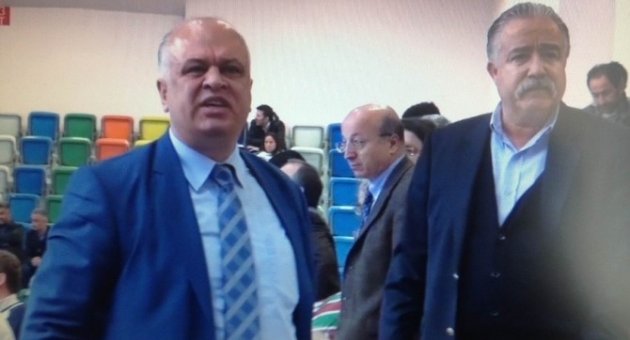 Başkan Küfredince Taraftarlar Basına Saldırdı