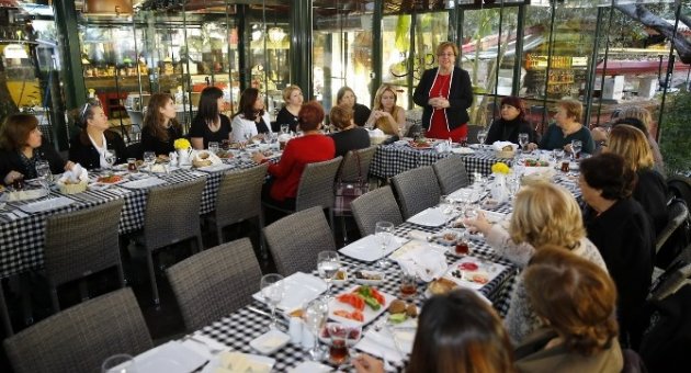 Başkan Pekdaş Kadınlarla Buluştu