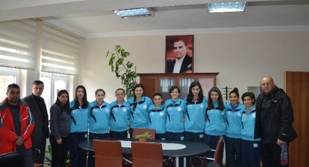 Bayan Basketbolcular, Tekirdağ’ı Temsil Edecek