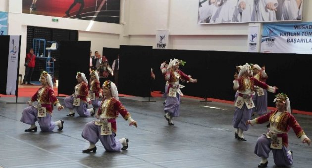 Bayraklı’da Efeler Kıyasıya Yarıştı