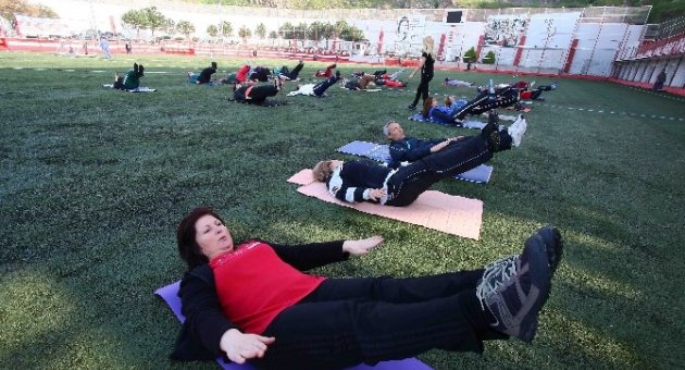 Bayraklı’da Her Yaştan Vatandaşı Buluşturan Tesis