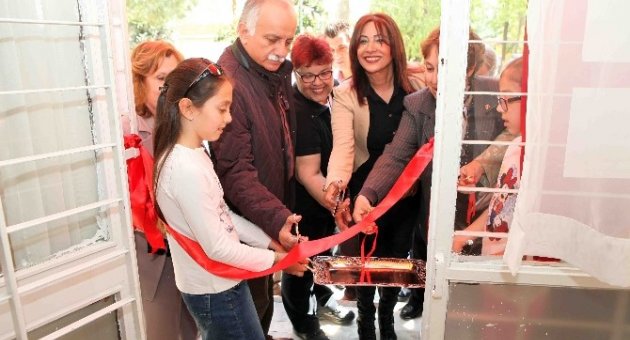 Bayraklı’da Keçe Tasarım Sergisi Açıldı