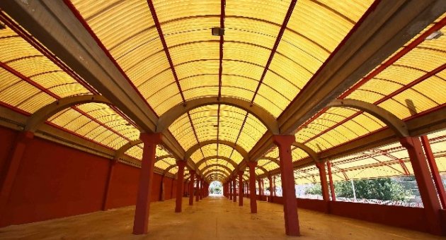 Bayraklı’da Pazar Yerleri Yenilendi