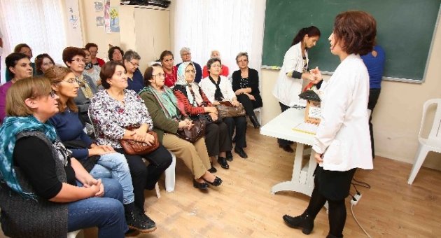 Bayraklı’da Sağlık Toplantıları