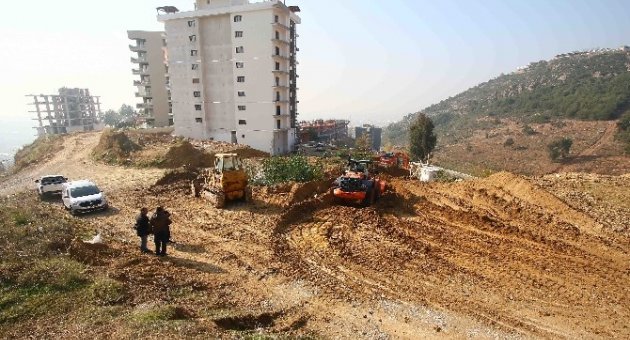 Bayraklı’da Yeni Yollar Açılıyor