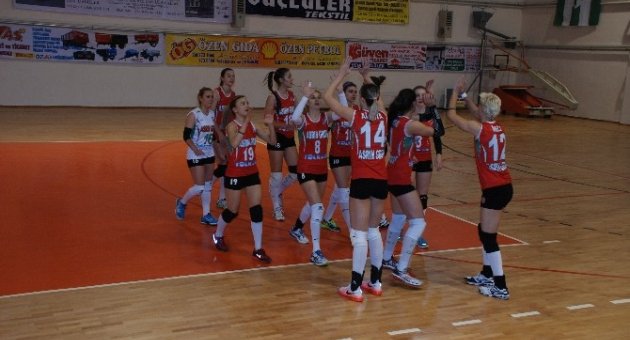 Bayramiçspor Güçlü Rakibine Boyun Eğdi