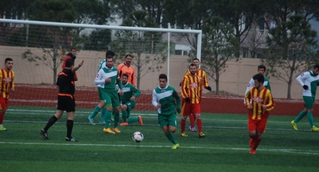 Bayramiçspor Kendi Evinde İlk Puanını Aldı