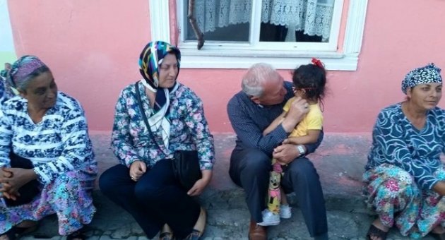 Belediye Başkanı Yılmaz Roman Vatandaşlarla İftar Açtı