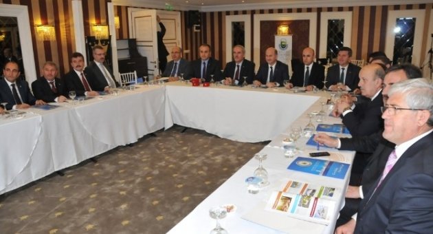 Belediye Başkanları İnegöl’de Toplandı