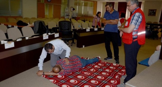 Belediye Personeline İlk Yardım Eğitimi