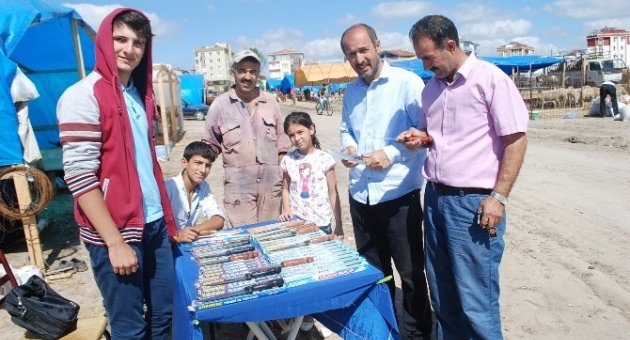 Bıçak Satıcılarının Yüzü Güldü