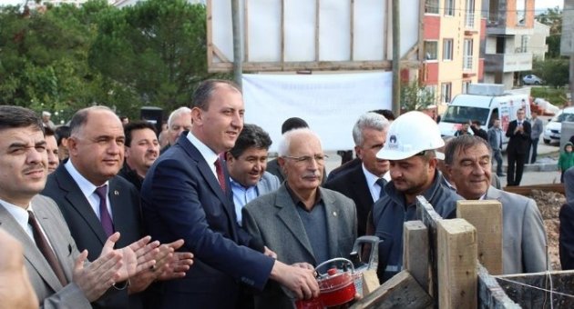 Biga’da Aile Sağlık Merkezi Ve Çocuk Bakım Evi Temel Atma Töreni Gerçekleşti