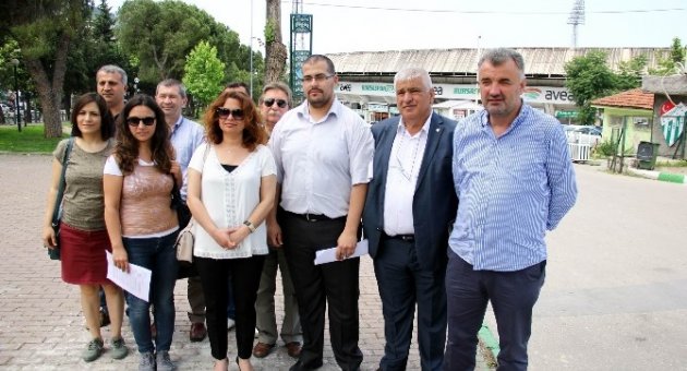 Bilirkişi "bursa Atatürk Stadyumu Yıkılmasın" Dedi