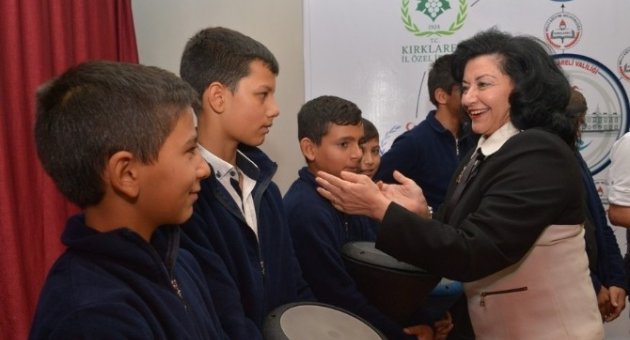 ’bir Roman Yazıyorum Düşüm, Gerçeğim’ Projesi İmzalandı