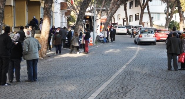 Birgi, Pazar Mesaisini Yoğun Geçirdi