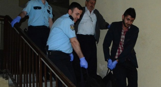 Birlikte Alkol Aldığı Arkadaşını Öldürdü