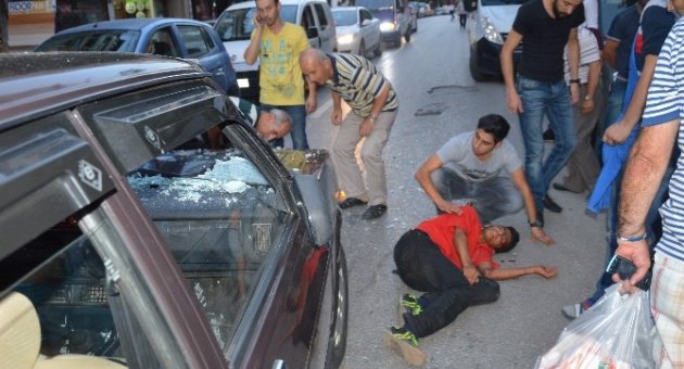 Bisiklet Otomobile Çarptı; Bir Çocuk Ağır Yaralı